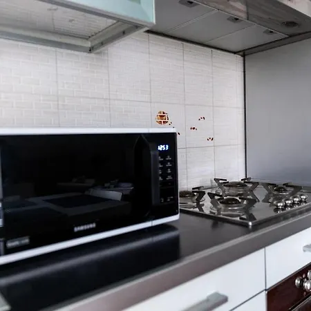 Caterina A 5 Minuti Da Fiere E San Siro Con Wifi-netflix-free Parking * Μιλάνο